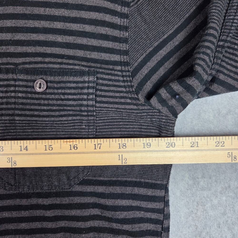 Levi's Mens Medium Black Gray Stripe Long Sleeve Flannel Button Down Shirt - Picture 9 of 13